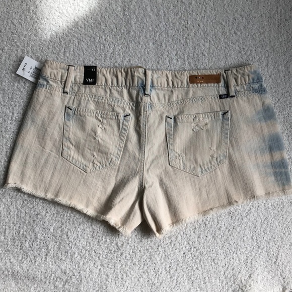 YMI Acid Wash Distressed Denim short Shorts Jrs 13 - Picture 5 of 9